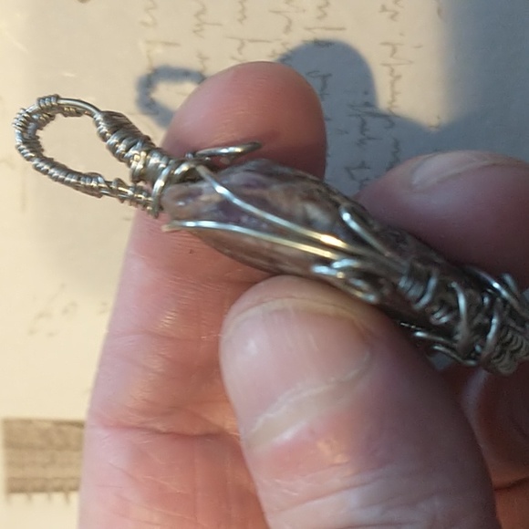 NWT Gorgeous Feldspar Stone Wrapped Pendant - Picture 3 of 3